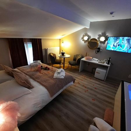 Hotel Mademoiselle リエージュ エクステリア 写真