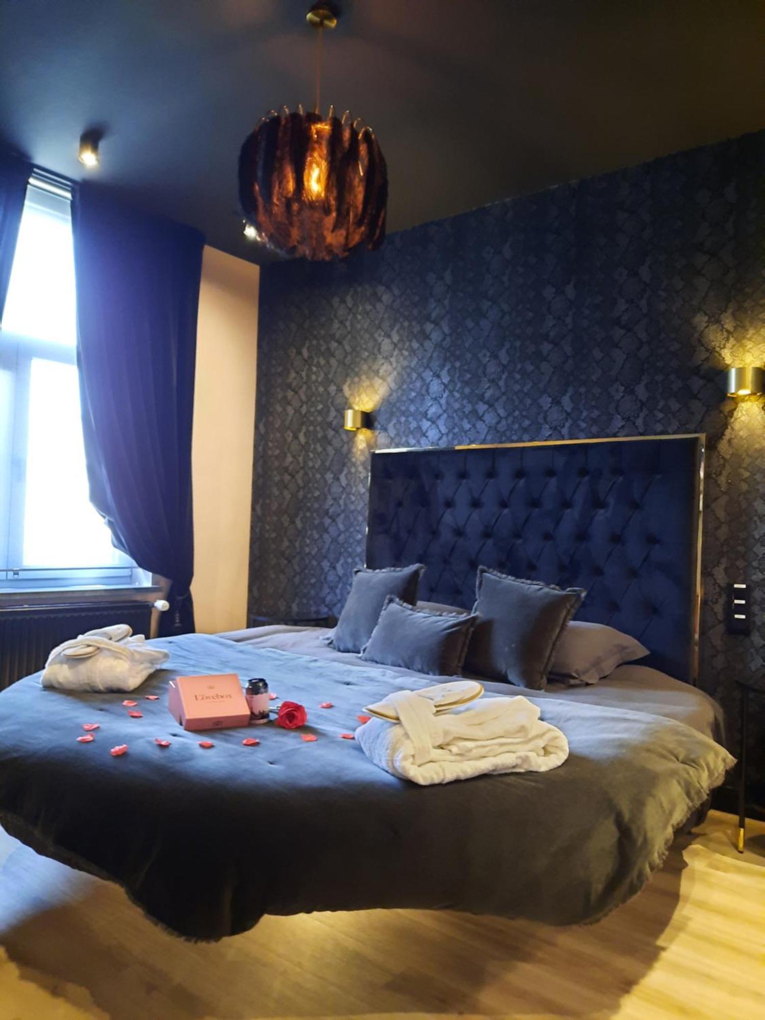 Hotel Mademoiselle リエージュ エクステリア 写真